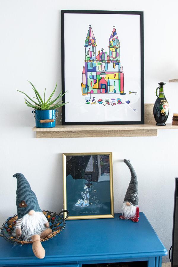 Gallery *